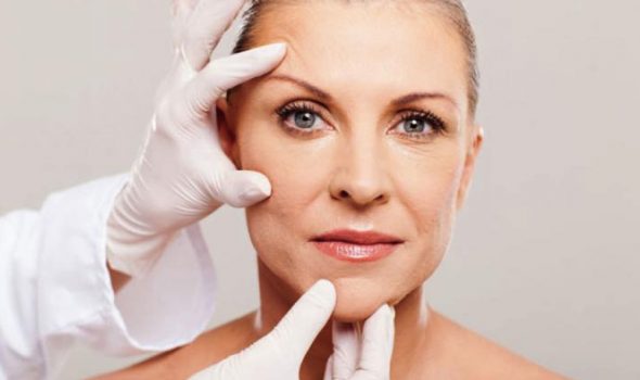 imagen de lifting de cejas cirugia estetica facial clinica renacimiento
